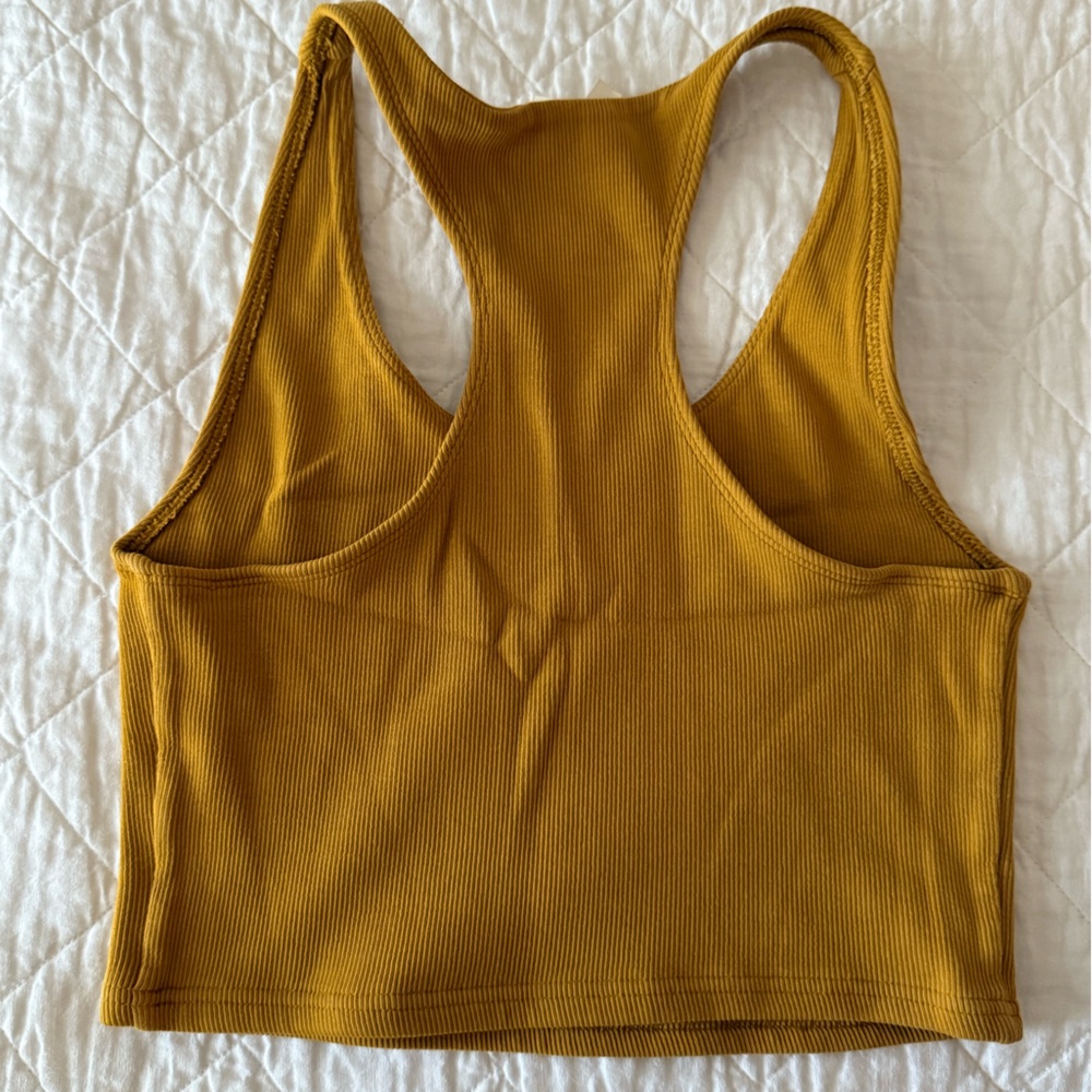 Pact Ribbed Crop Tank - Picture 4 of 4